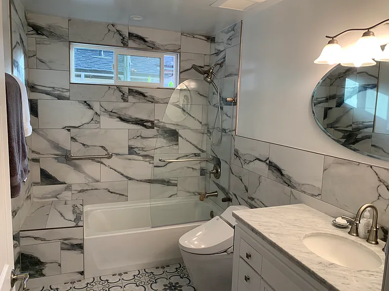 2555 Ardath Rd #B — Photo 7