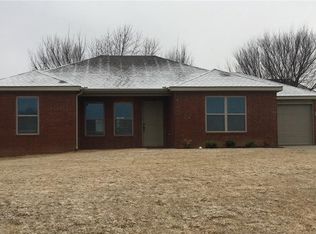 3485 Cherry Knoll Cir, Springdale, AR 72762