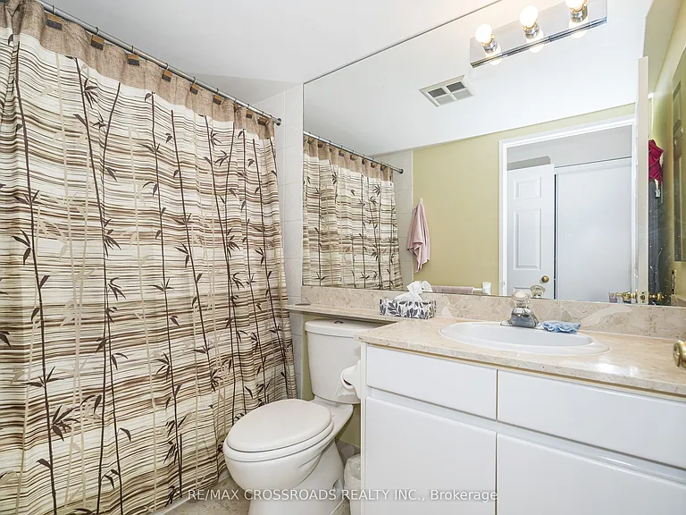 10 Guildwood Pkwy #1132 — Photo 31