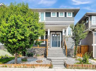 154 S Redstone Cmn NE, Calgary, AB T3N 0P6