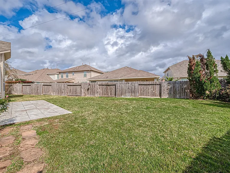 3403 Lilac Ranch Dr — Photo 49
