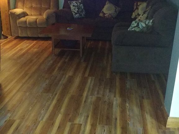 4th image of 106 Burns Ave