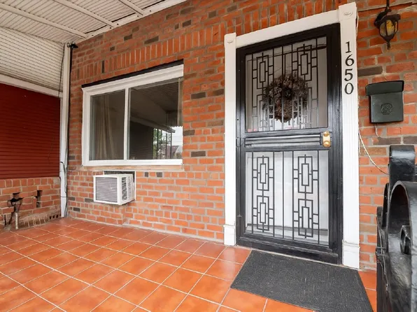 1650 East 55th Street image 2 of 25