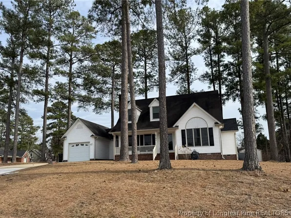 6101 Lakeway Dr, Fayetteville, NC 28306