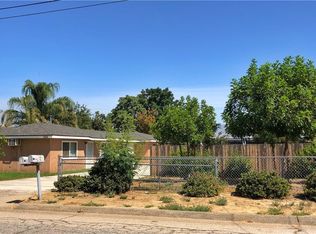 1484 Hardt St, San Bernardino, CA 92408