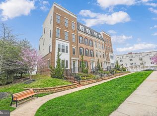 11350 Ridgeline Rd, Fairfax, VA 22030