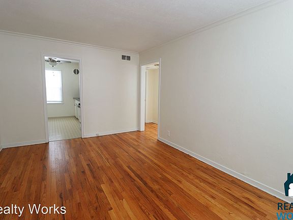 2nd image of 6641-6643 Colby St
