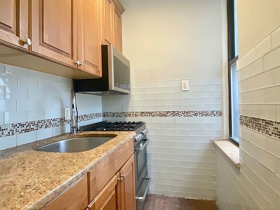3rd image of 73 Eastern Pkwy #3A