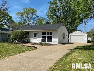 2712 30th St, Rock Island, IL, 61201