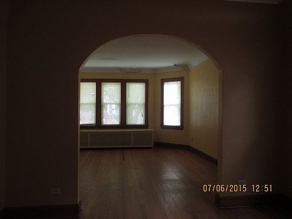 2nd image of 2906 N Merrimac Ave