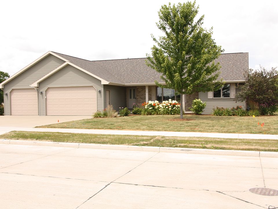 OPEN HOUSE SUN 10/26 12-2pm