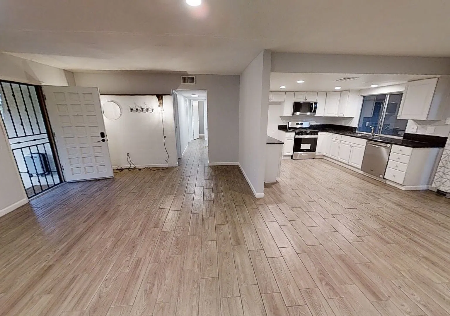 3-Bedroom Home in Redlands, CA — Photo 4