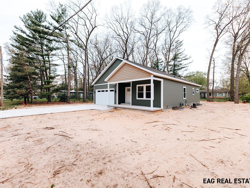 1st image of 1690 Petoskey Dr