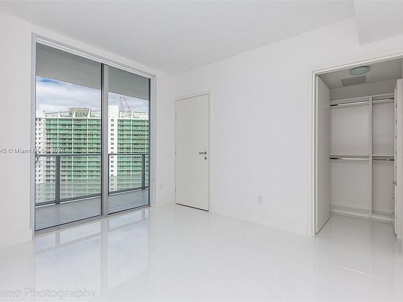 4th image of 1300 Brickell Bay Dr APT 3208