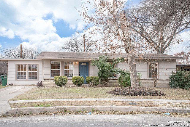1st image of 87 Storeywood Dr