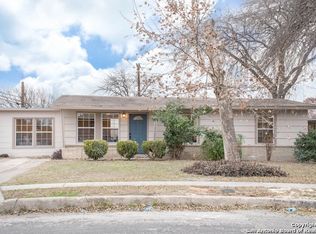 87 Storeywood Dr, San Antonio, TX 78213
