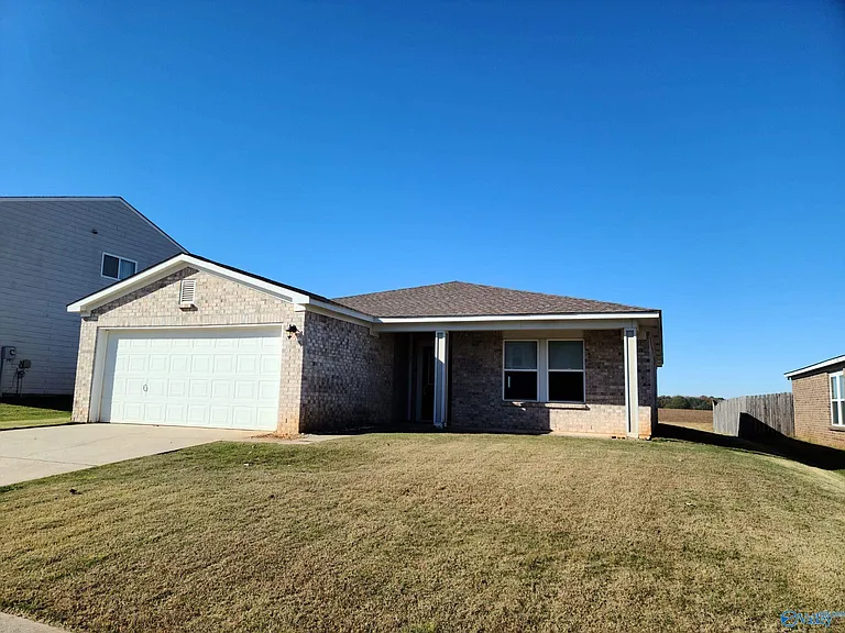3477 Avalon Lake Dr — Photo 15