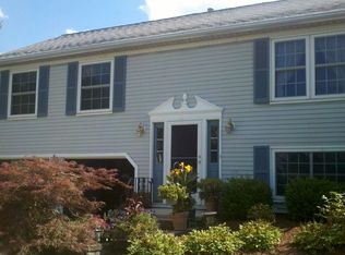 10272 Belleau Dr, Twinsburg, OH 44087