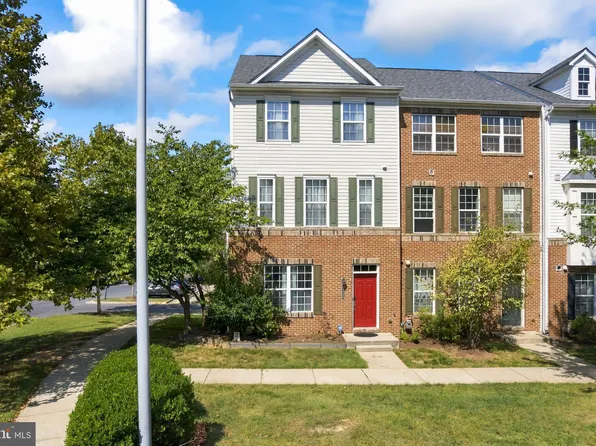 3556 Woodlake Dr Unit 17, Silver Spring, MD 20904