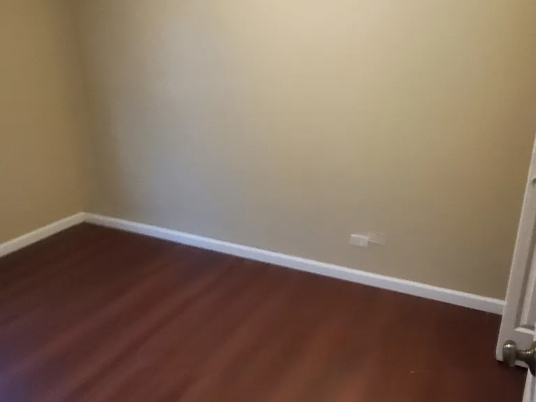 213 Fremont Ave — Photo 7