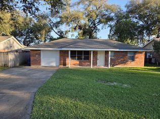 2914 Somerset Ave, Texas City, TX 77590