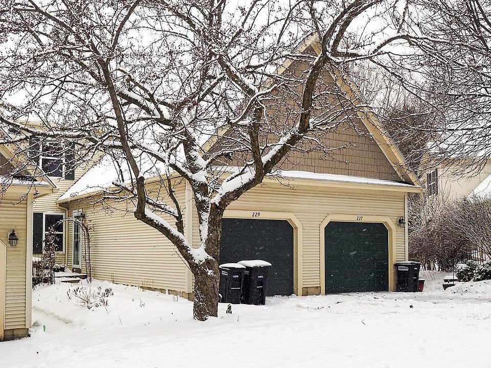 1st image of 229 Juniper Drive