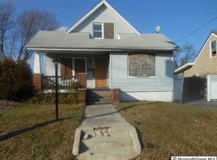 8 Heck Ave, Ocean Grove, NJ 07756