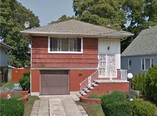 101 W Marshall St, Hempstead, NY 11550