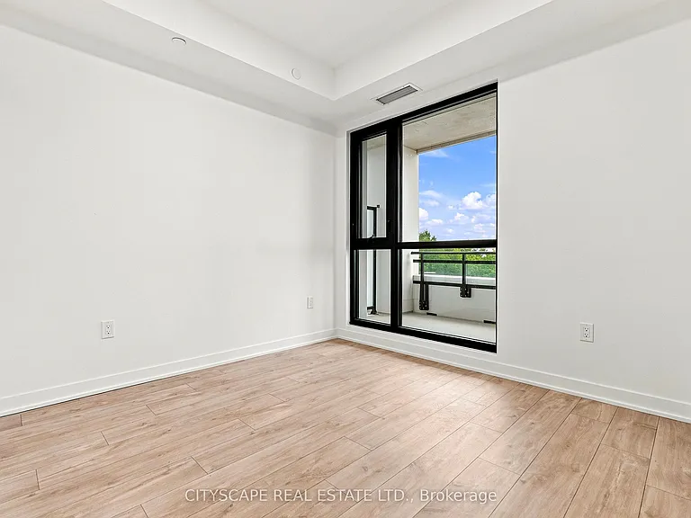 740 Whitlock Ave #302 — Photo 18