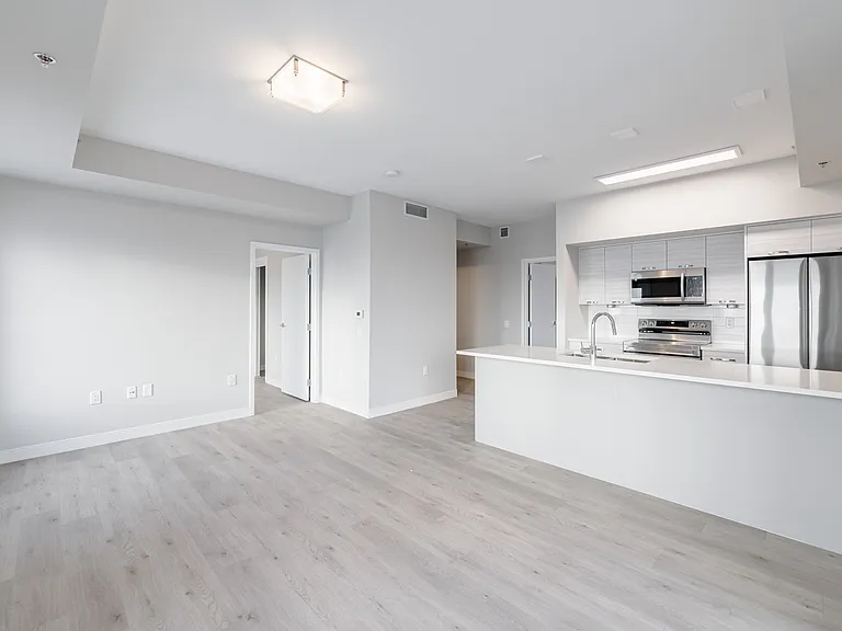15 Refinery Way — Photo 14