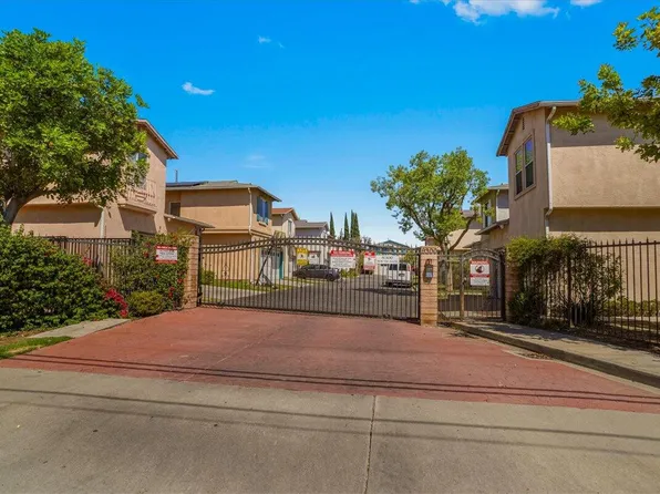 9300 Burnet Ave Unit 122, North Hills, CA 91343