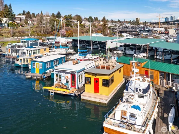 2401 N Northlake Way #E9, Seattle, WA 98103