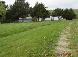 95 Mulberry Dr, Galena, MO 65656