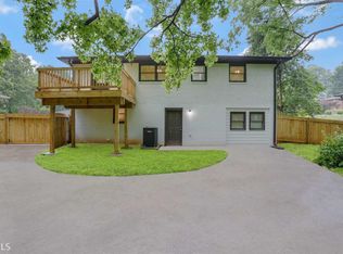 1215 Calhoun Ave, East Pt, GA 30344