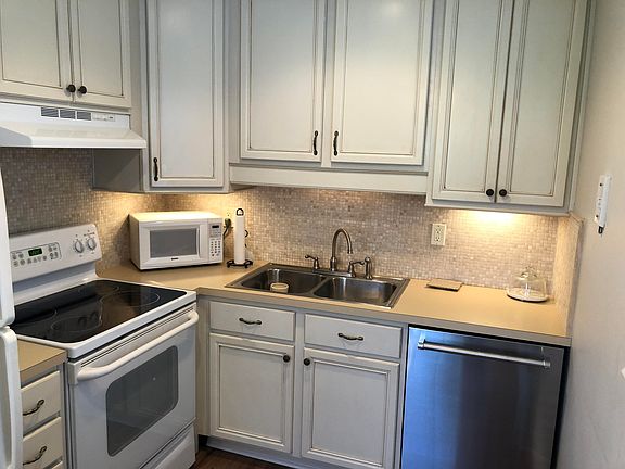 3rd image of 2600 SE Ocean Blvd Unit Un Gg 12