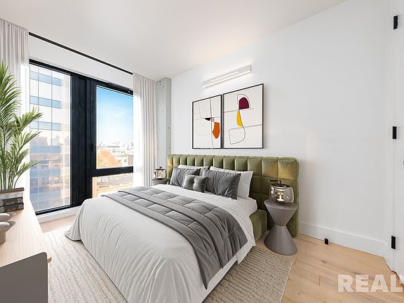 4th image of 60 W 125th St #1503B