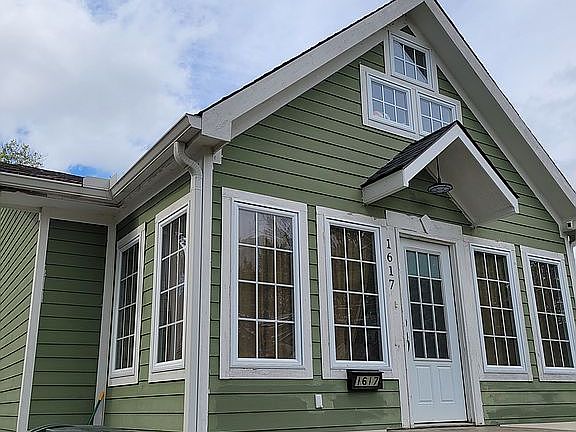 2nd image of 1617 Hearthstone Dr