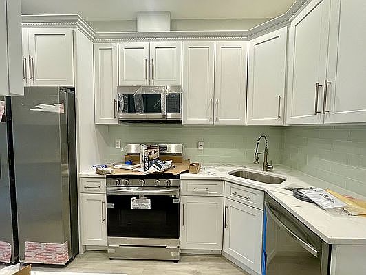 2nd image of 23-27 Broadway #1