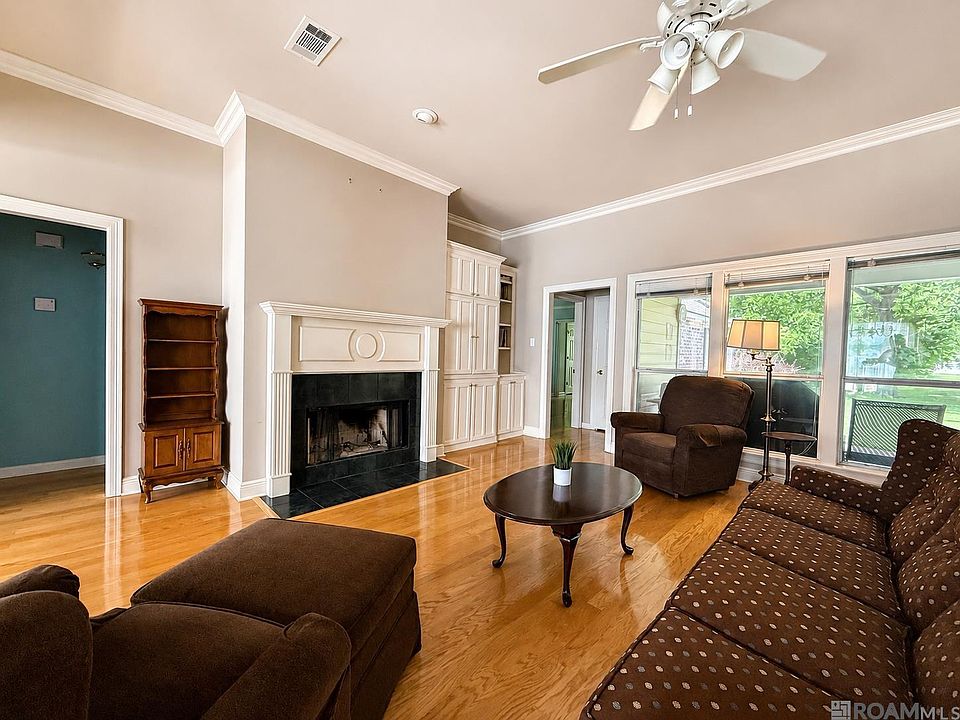 4033 Heidelberg Dr, Baton Rouge, LA 70816 | Zillow