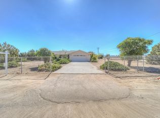 14523 Orange St, Hesperia, CA 92345