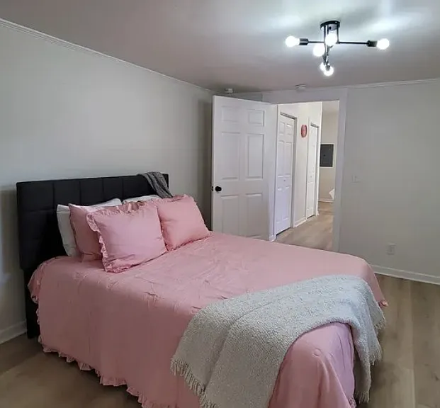 426A W King St #A — Photo 3