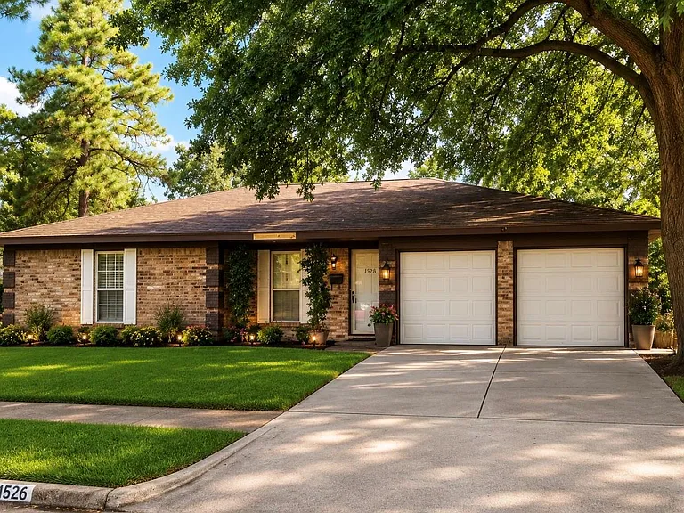 14526 Roundstone Ln — Photo 1
