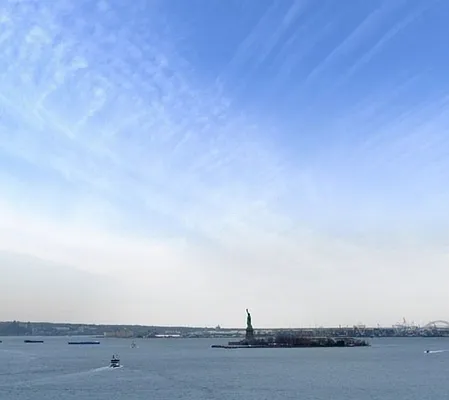 Rented by Compass | media 53