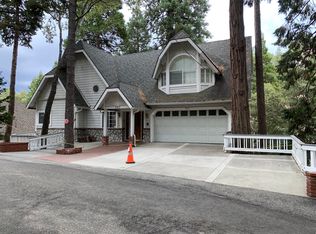 387 Emerald Way, Lake Arrowhead, CA 92352