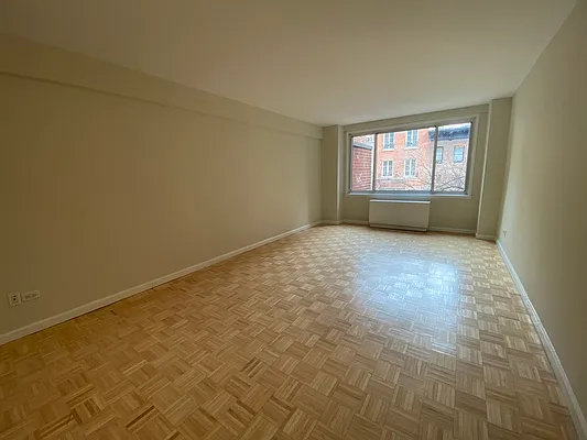 Rented by Stonehenge NYC LLC | media 1