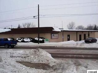 1313 Michigan Ave, Alma, MI 48801