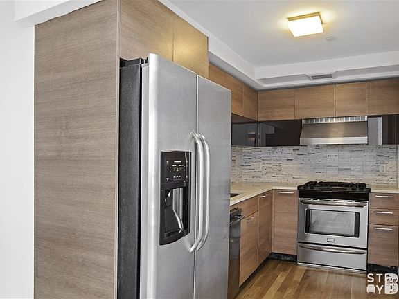 4th image of 339 Greene Ave APT 8B