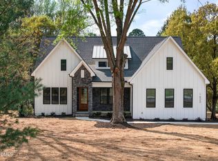 1625 N Main St, Holly Springs, NC 27540