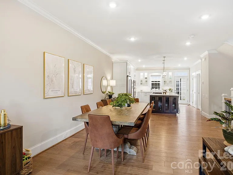 519 Griffith Village Ln — Photo 19