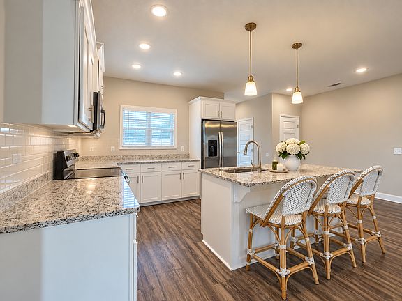 2nd image of 121 Orchard Way
